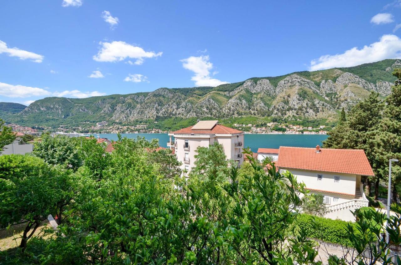 Bay View Apartments Kotor Exterior foto