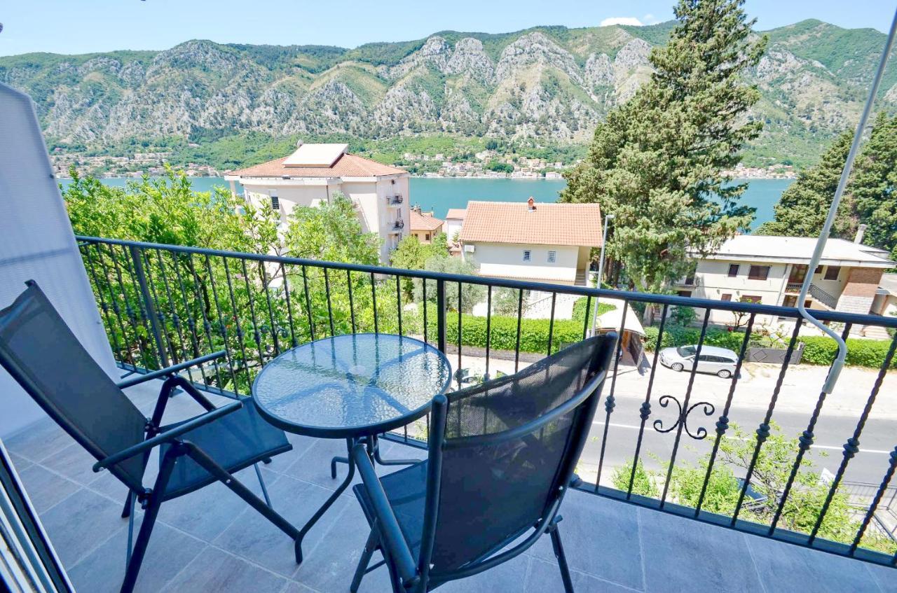 Bay View Apartments Kotor Exterior foto